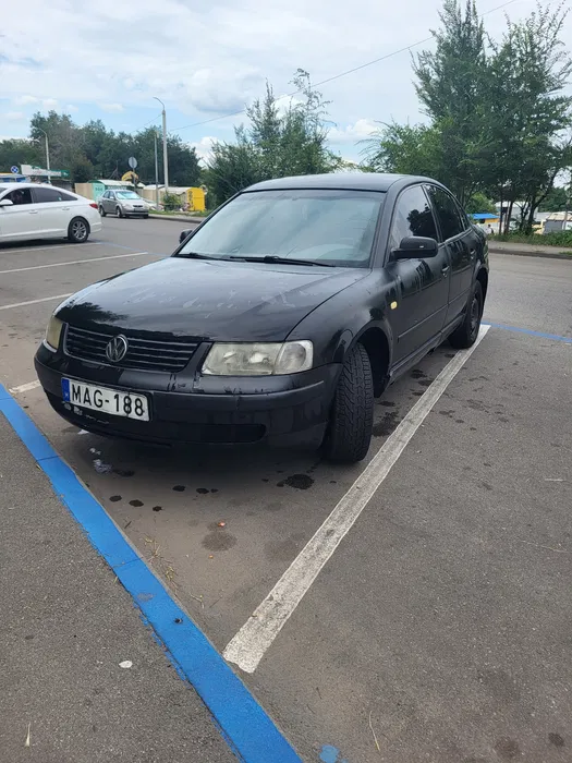 Volkswagen Passat Sedan, 2000
