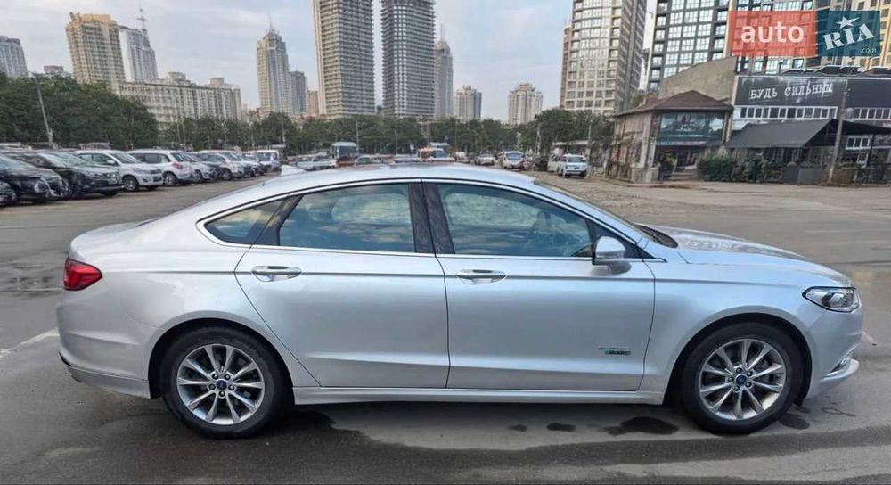 Ford Fusion, 2017