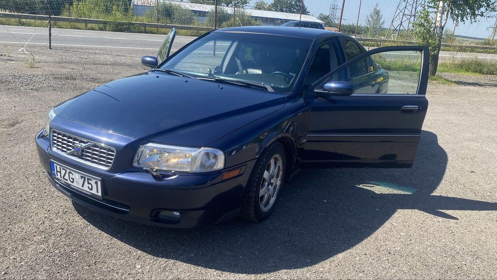 Volvo S80, 2004