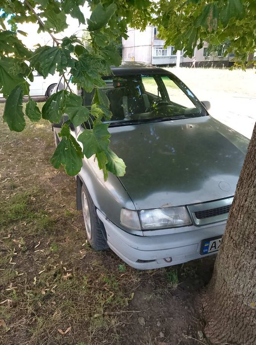 Opel Vectra, 1992