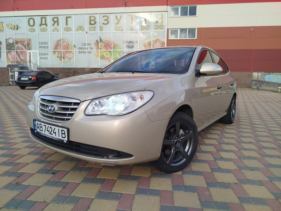 Hyundai Elantra, 2010
