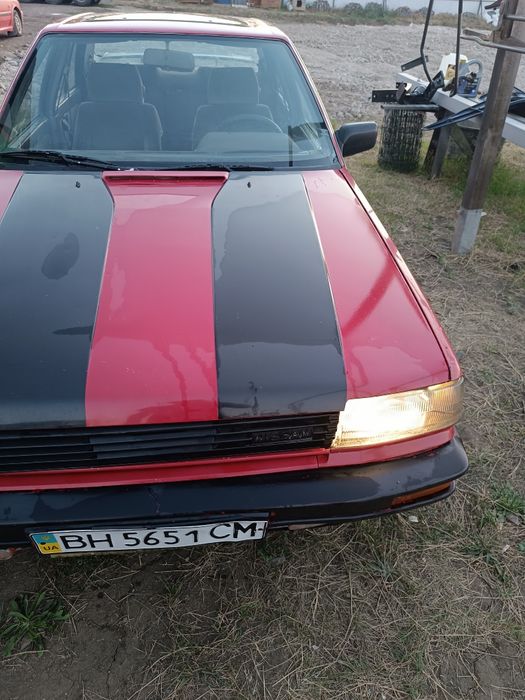 Nissan Bluebird, 1990