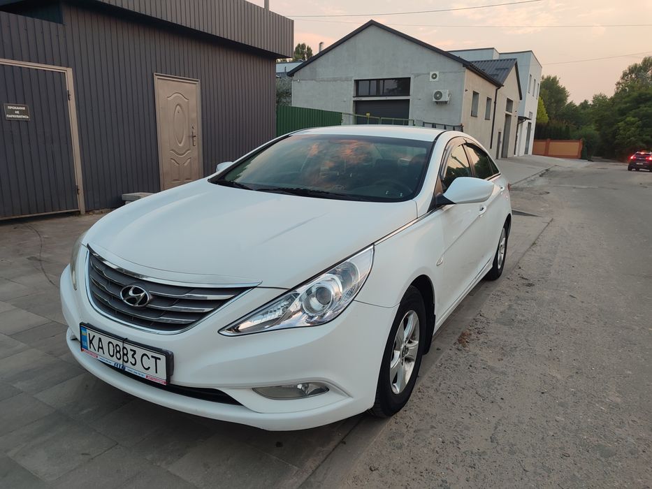 Hyundai Sonata, 2012