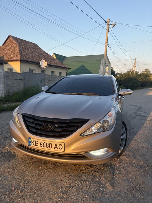 Hyundai Sonata, 2010