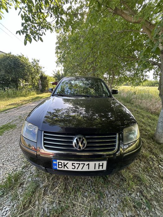 Volkswagen Passat Sedan, 2002
