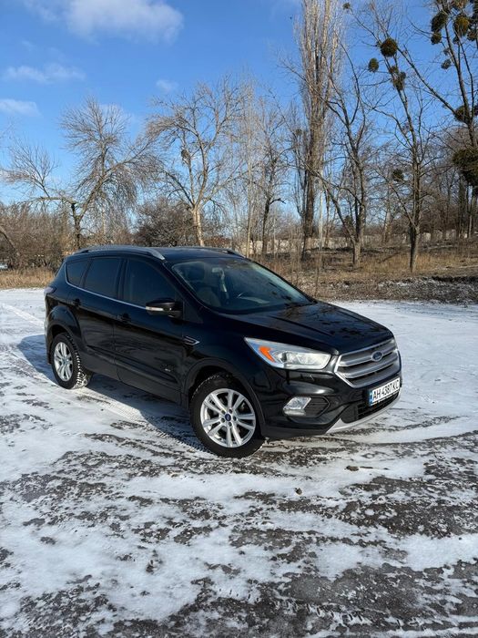 Ford Kuga, 2017