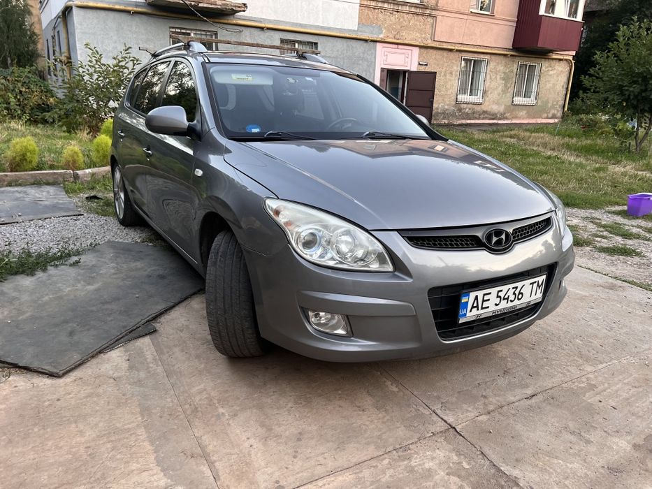 Hyundai Elantra, 2010