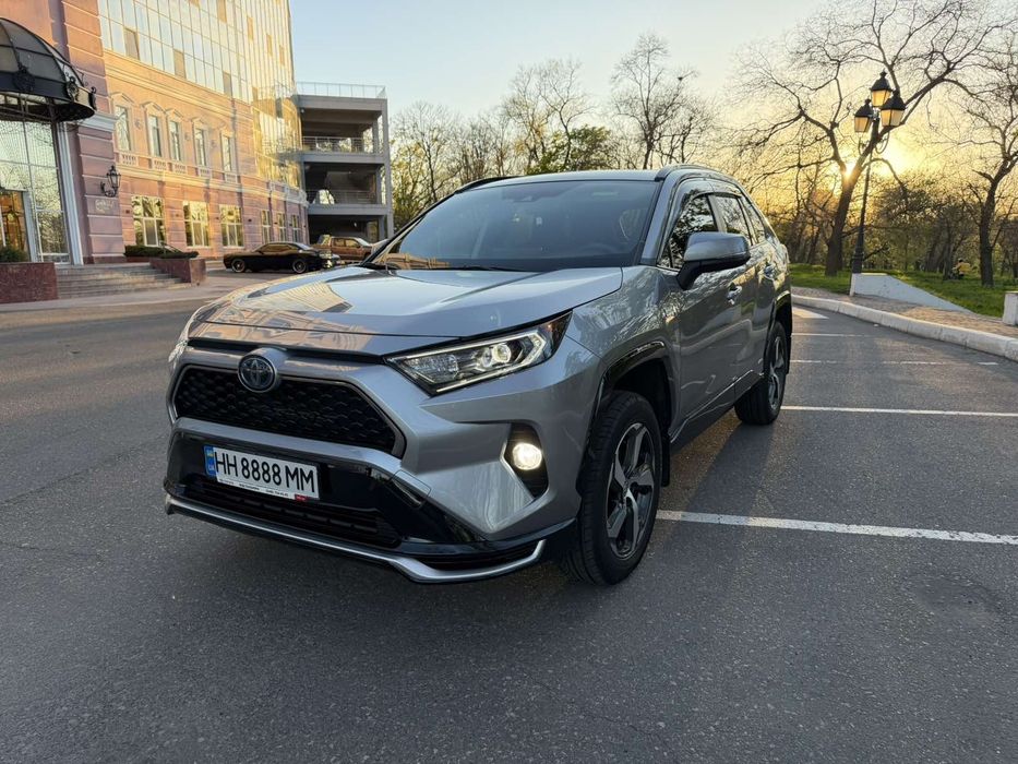 Toyota RAV4, 2021