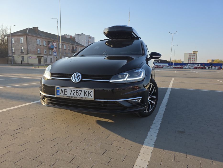 Volkswagen Golf 2018 — 1