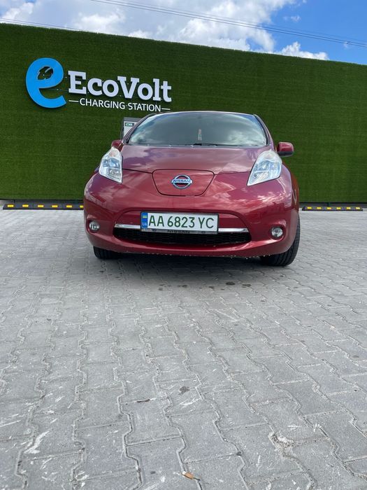 Nissan Leaf, 2012