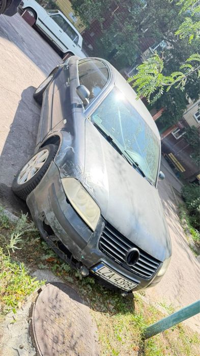 Volkswagen Passat Sedan, 2000