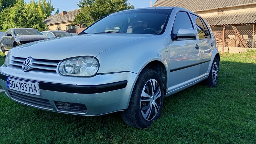 Volkswagen Golf, 1999