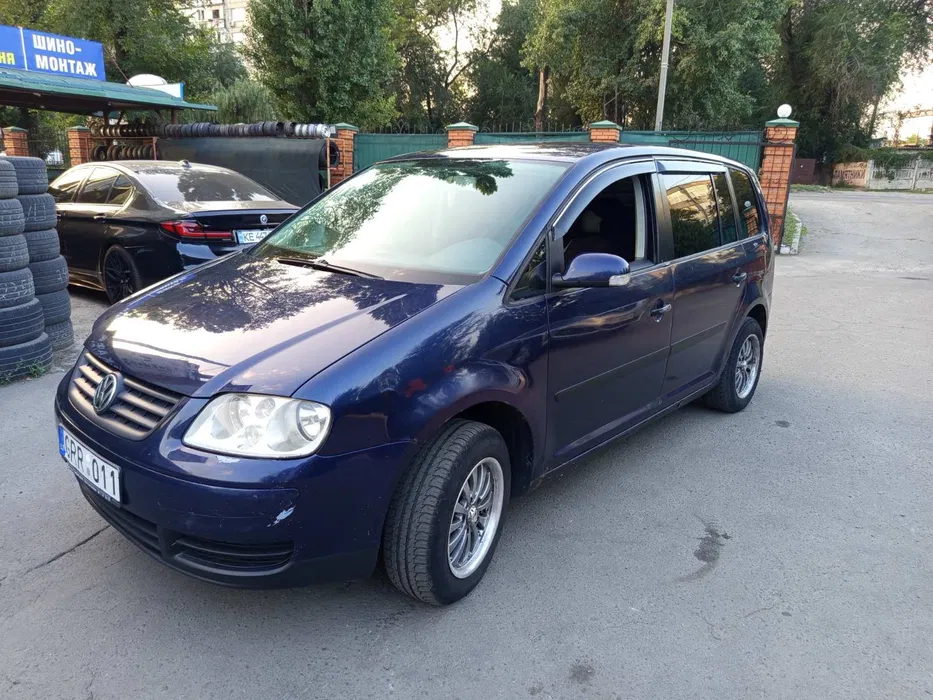 Volkswagen Touran, 2006