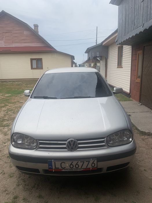 Volkswagen Golf, 2000