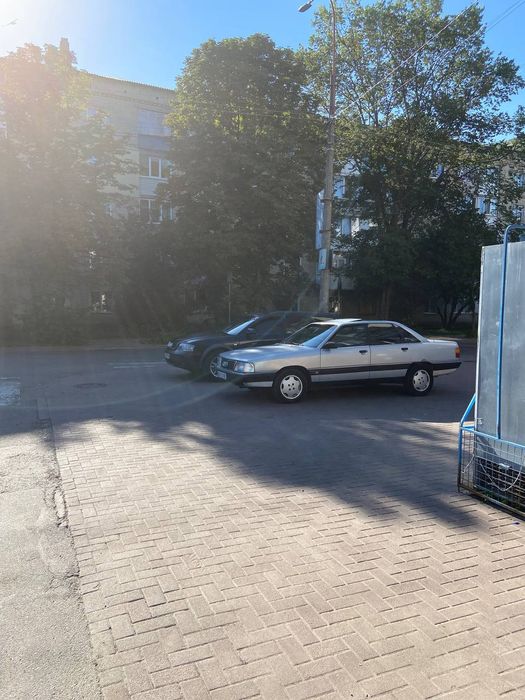 Audi 100, 1987