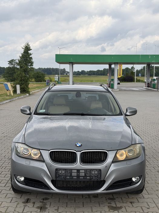 BMW 3 Series, 2009