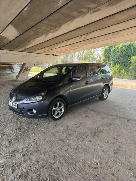 Mitsubishi Grandis, 2005