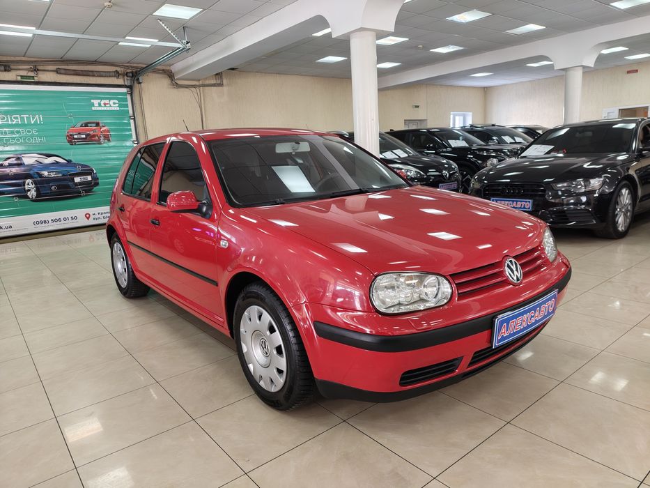 Volkswagen Golf, 2003