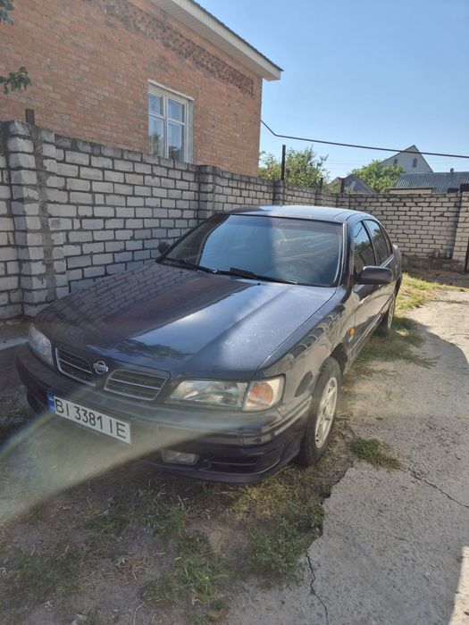 Nissan Maxima, 1998