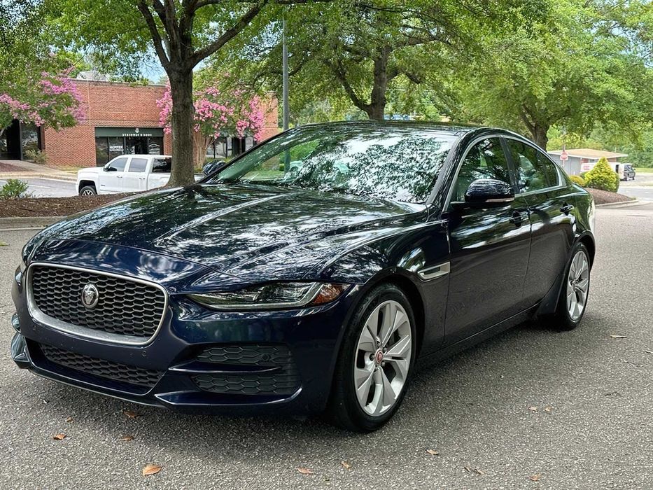 Jaguar XE, 2020