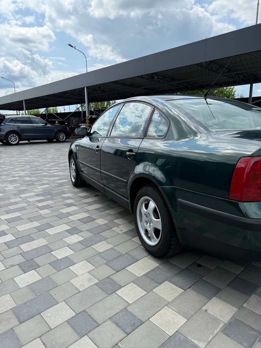 Volkswagen Passat Sedan, 1997