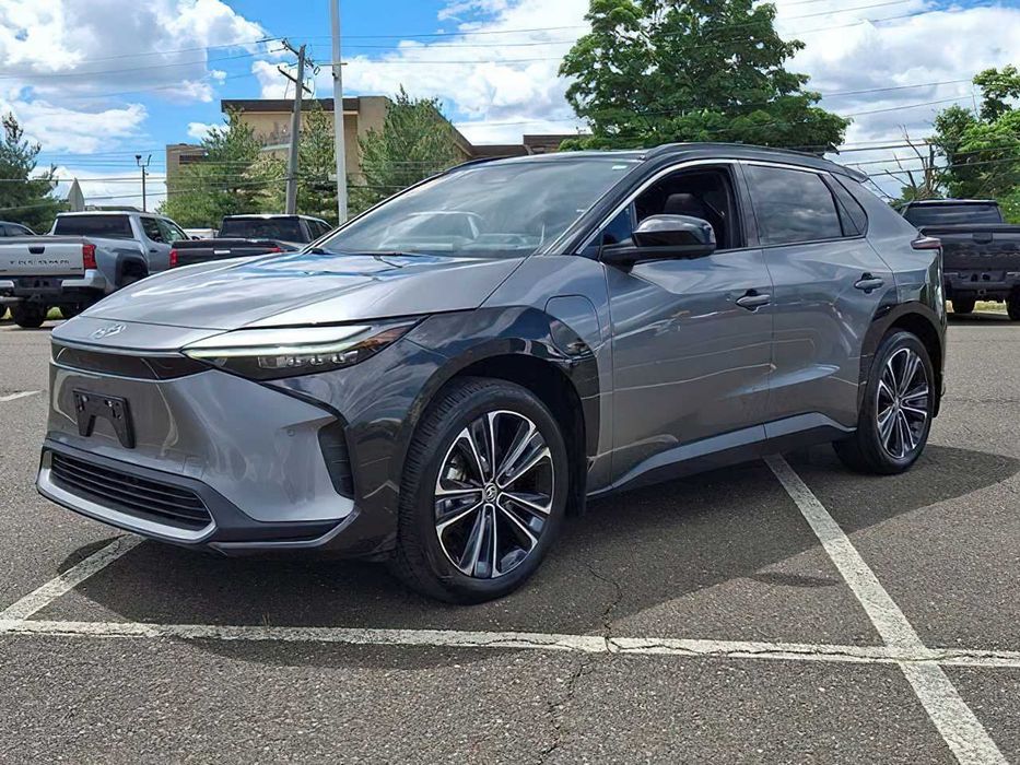 Toyota, 2023
