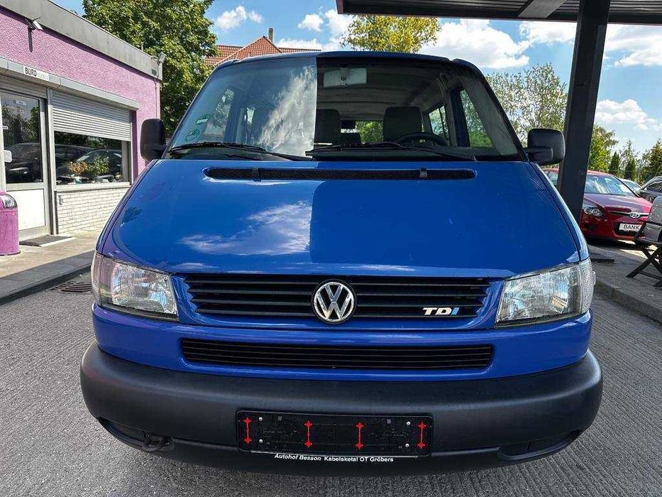 Volkswagen Caravelle, 2002