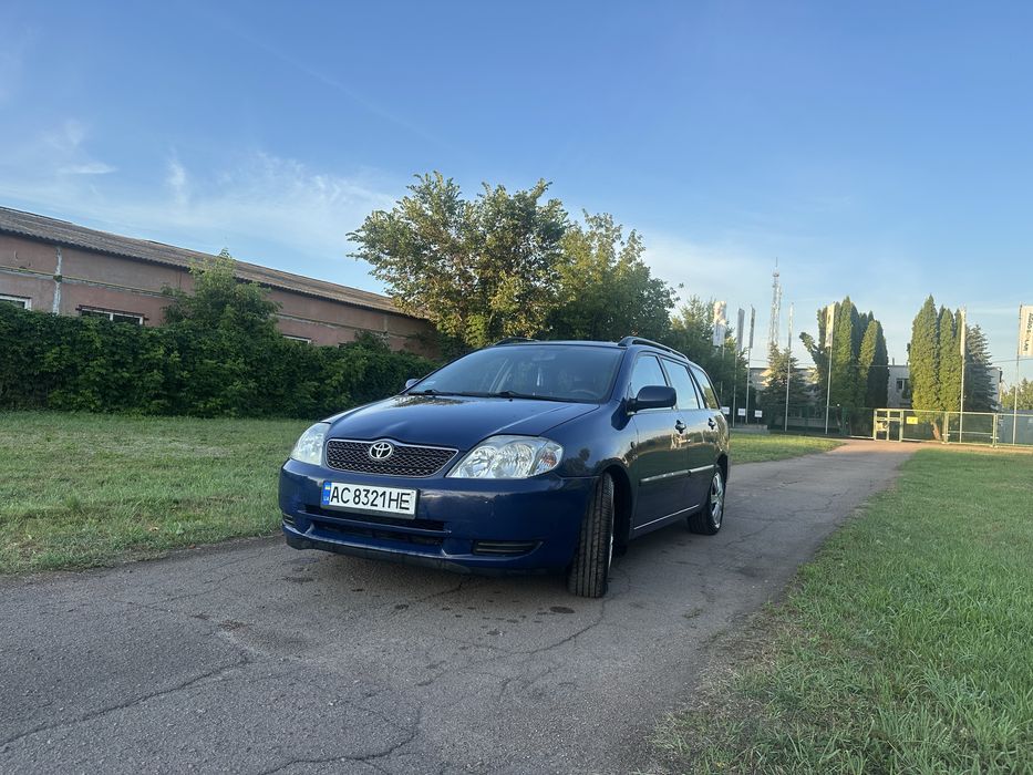 Toyota Corolla, 2004