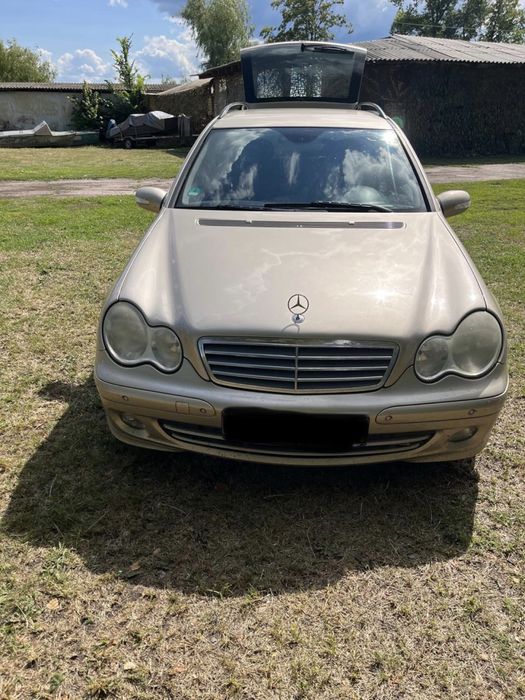 Mercedes-Benz 220, 2007