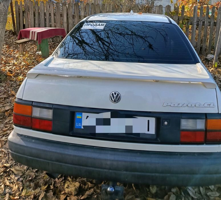 Volkswagen Passat Sedan, 1988