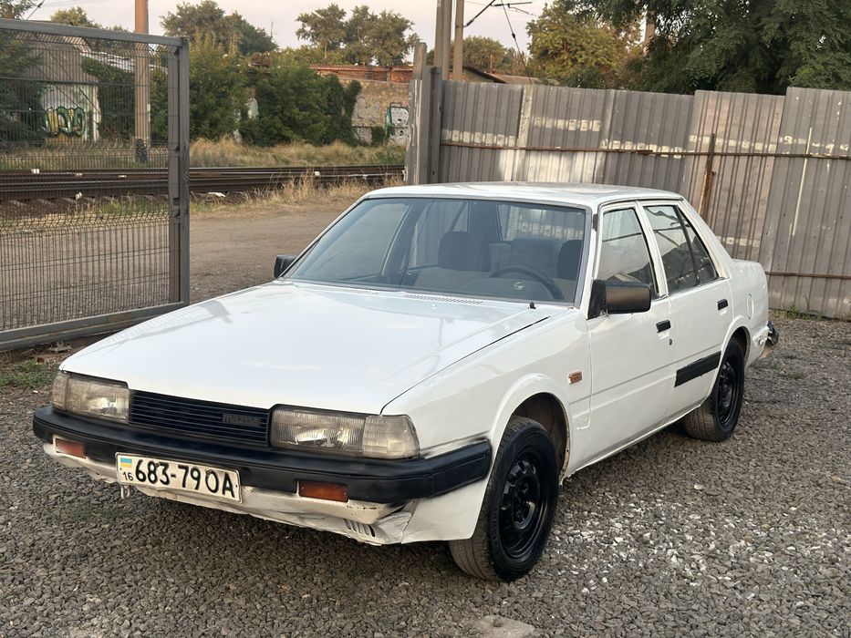 Mazda 626, 1988