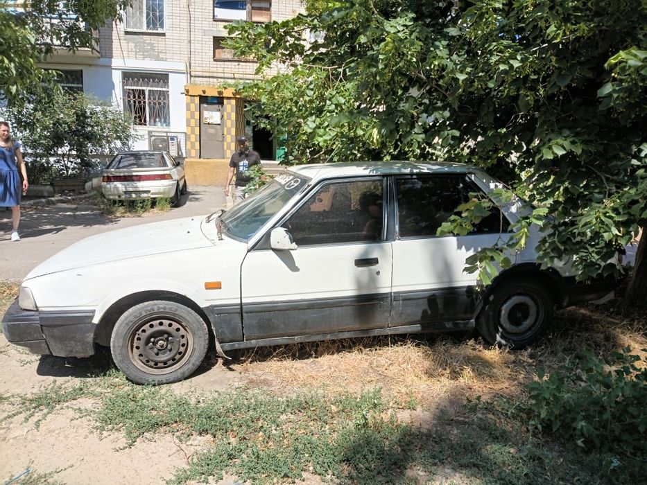 Mazda 626, 1985