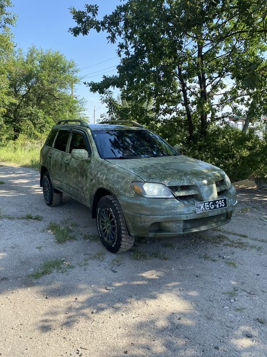 Mitsubishi Outlander, 2004