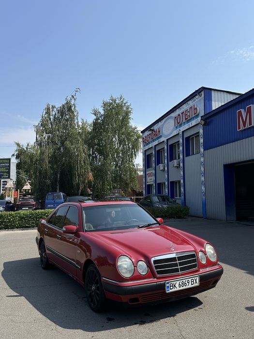 Mercedes-Benz E серія, 1996