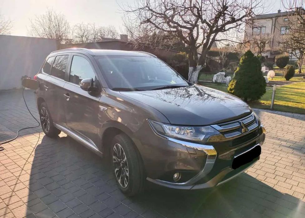 Mitsubishi Outlander, 2018