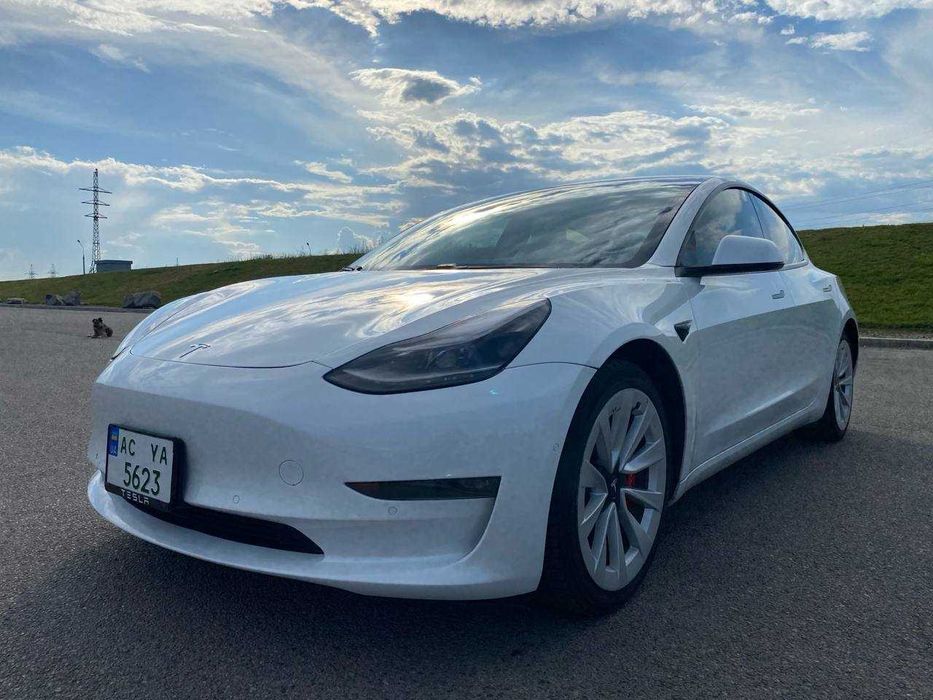 Tesla Model 3, 2021