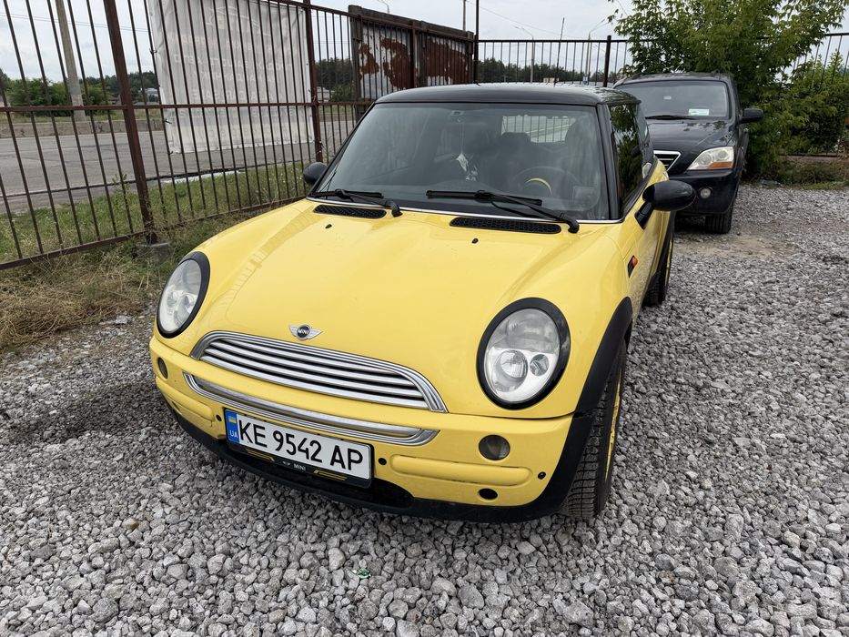 MINI Cooper, 2004