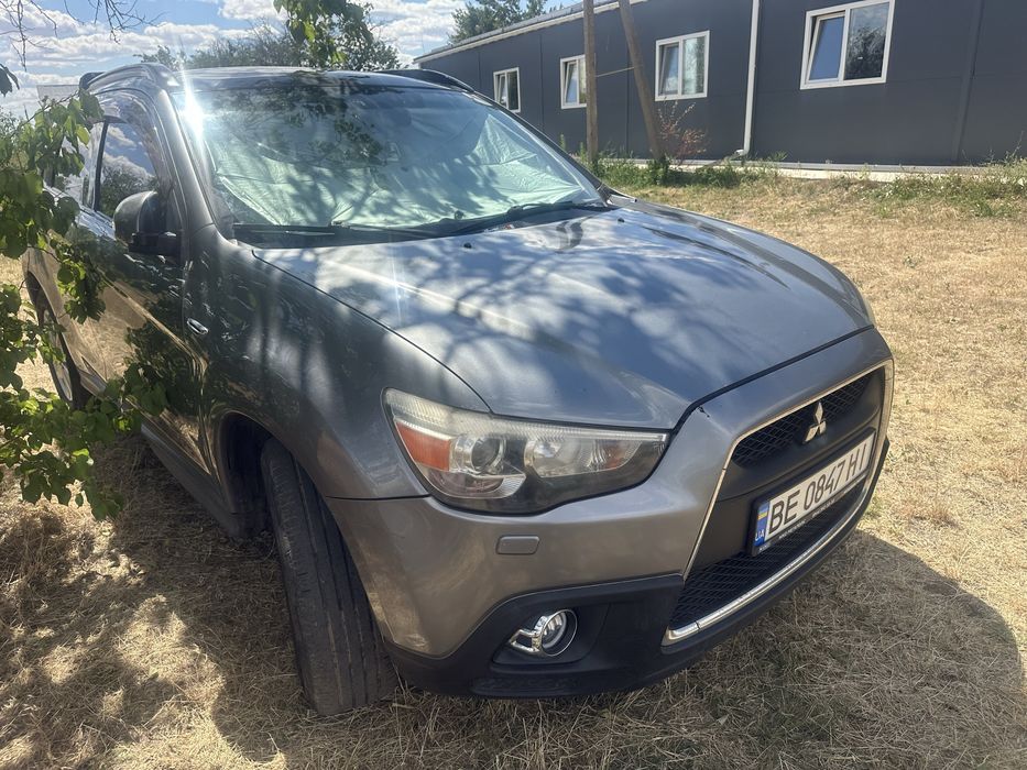 Mitsubishi ASX, 2011