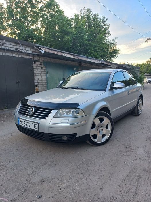 Volkswagen Passat Sedan, 2005