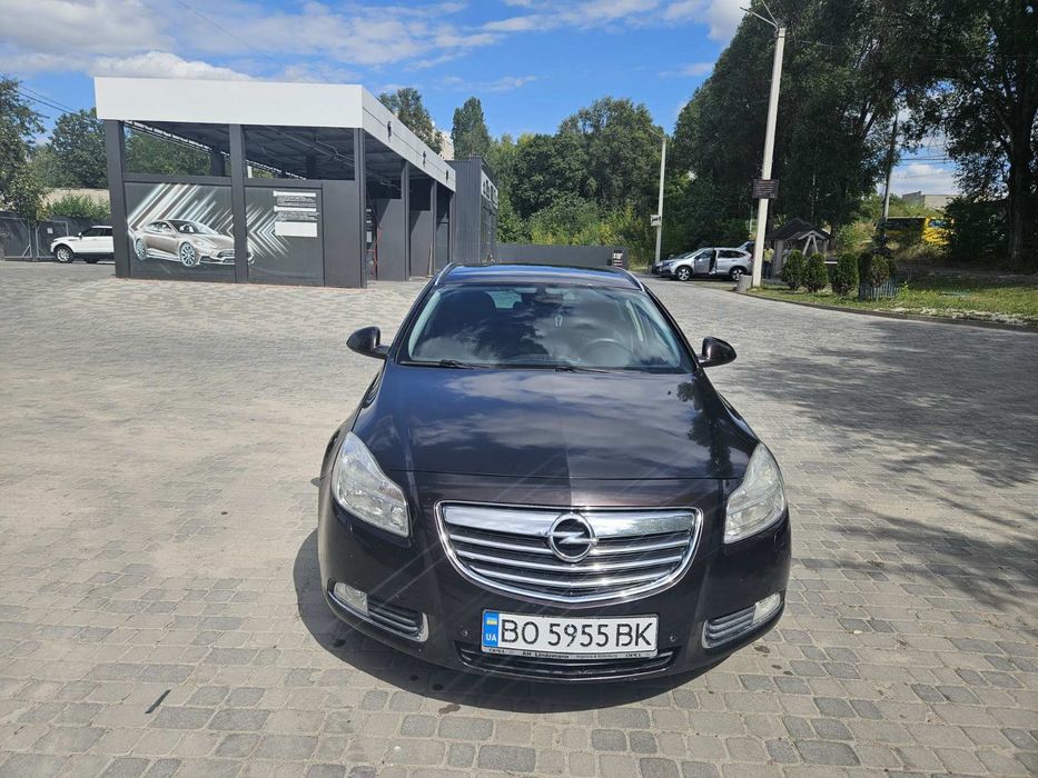 Opel Insignia, 2011