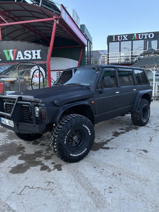 Nissan Patrol, 1993