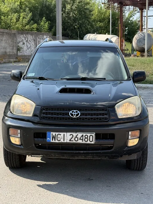 Toyota RAV4, 2004