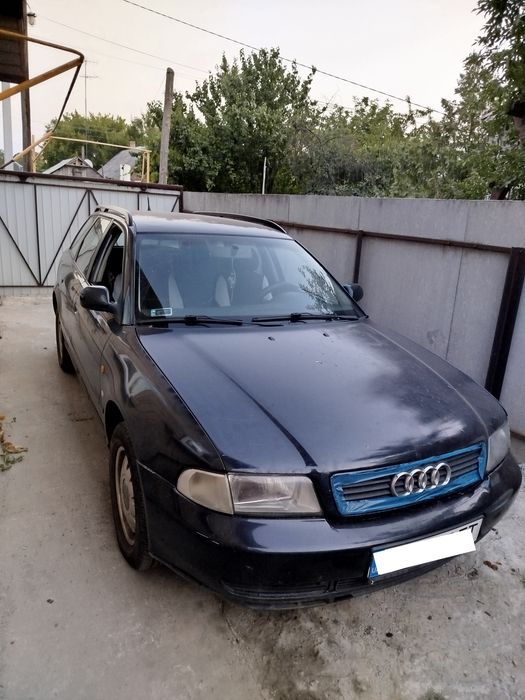 Audi A4, 1996