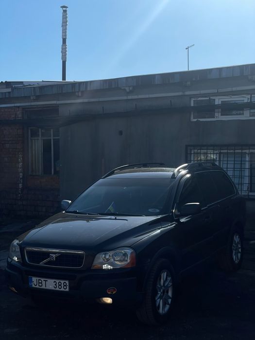 Volvo XC90, 2003