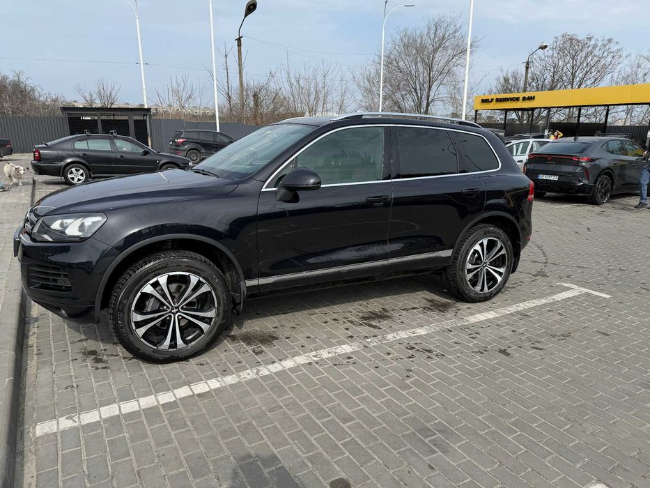 Volkswagen Touareg, 2012