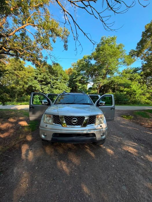 Nissan Navara, 2007