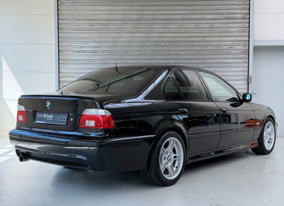 BMW 5 Series, 2001